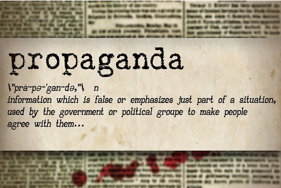 Propaganda Politik sebuah seni manipulasi komunikasi politik
